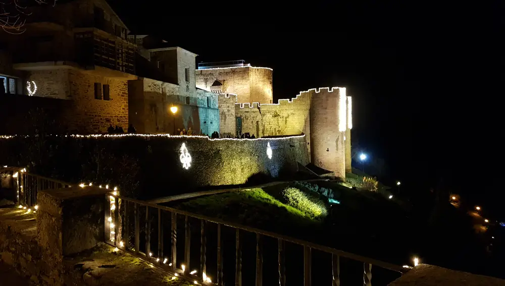 Castillo de los Condes de Benavente puebla de sanabria navidad
