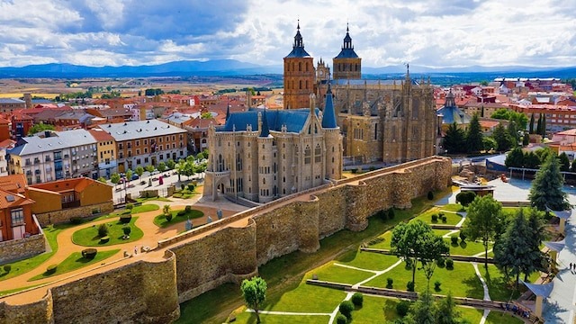 Astorga Camino de Santiago