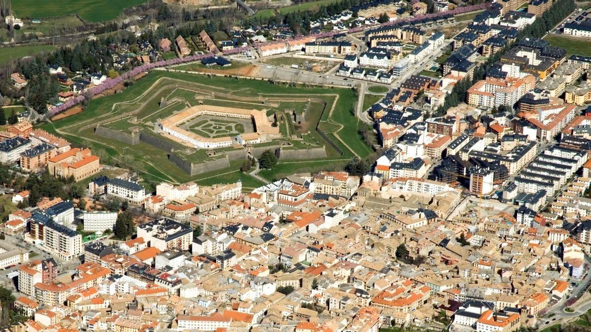 Que ver cerca de Anso