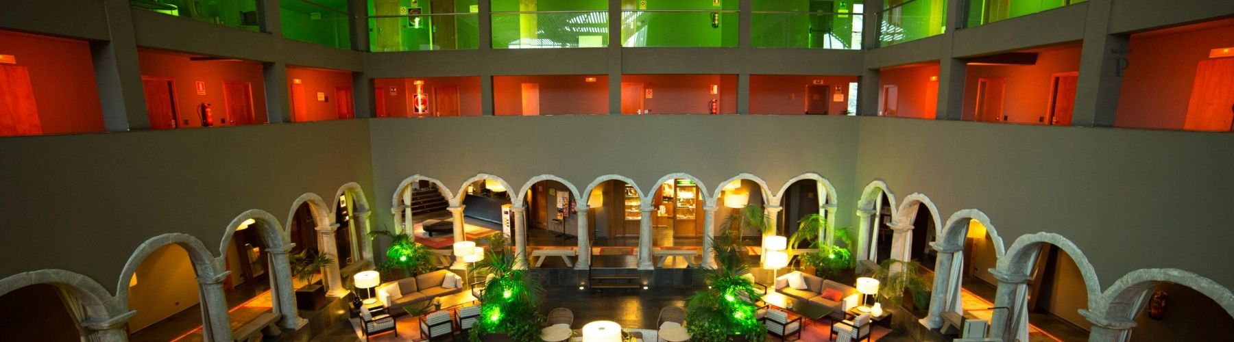 Parador de La Seu d’Urgell: cómo es alojarse en este hotel con historia en el Pirineo catalán