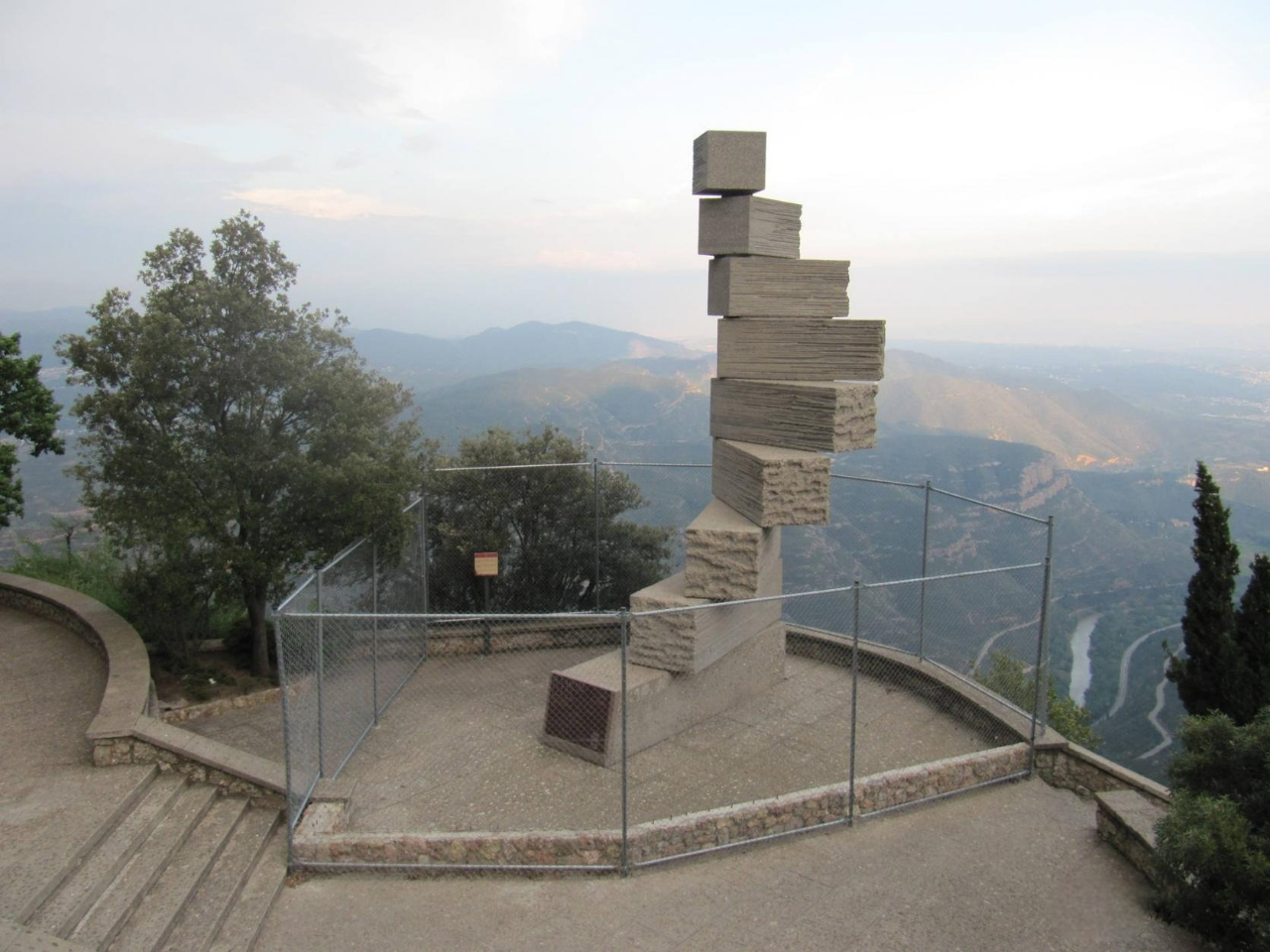 Qué ver en Montserrat escalera del entendimiento
