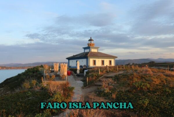 Faro Isla Pancha