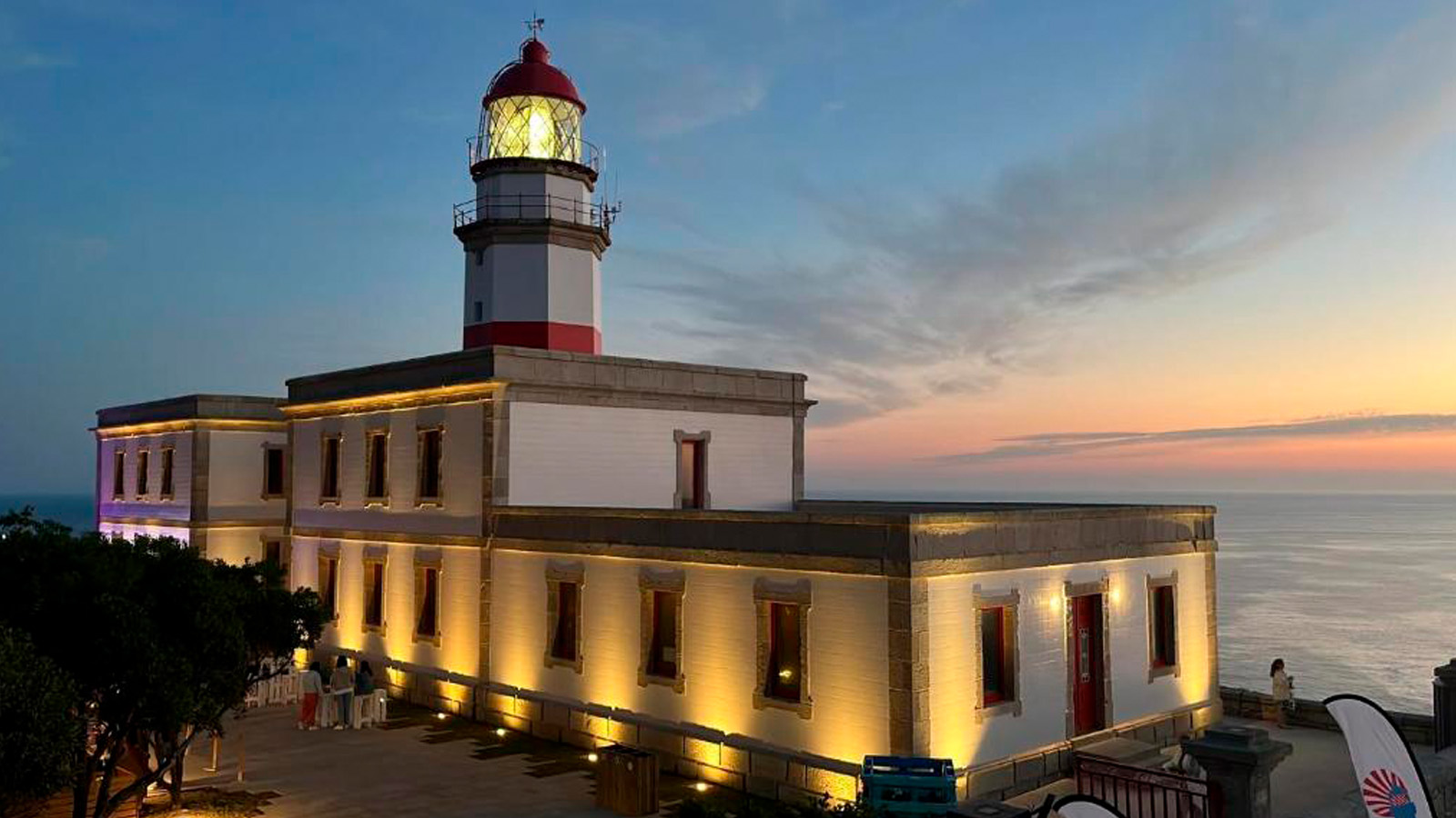 faros donde alojarte en España