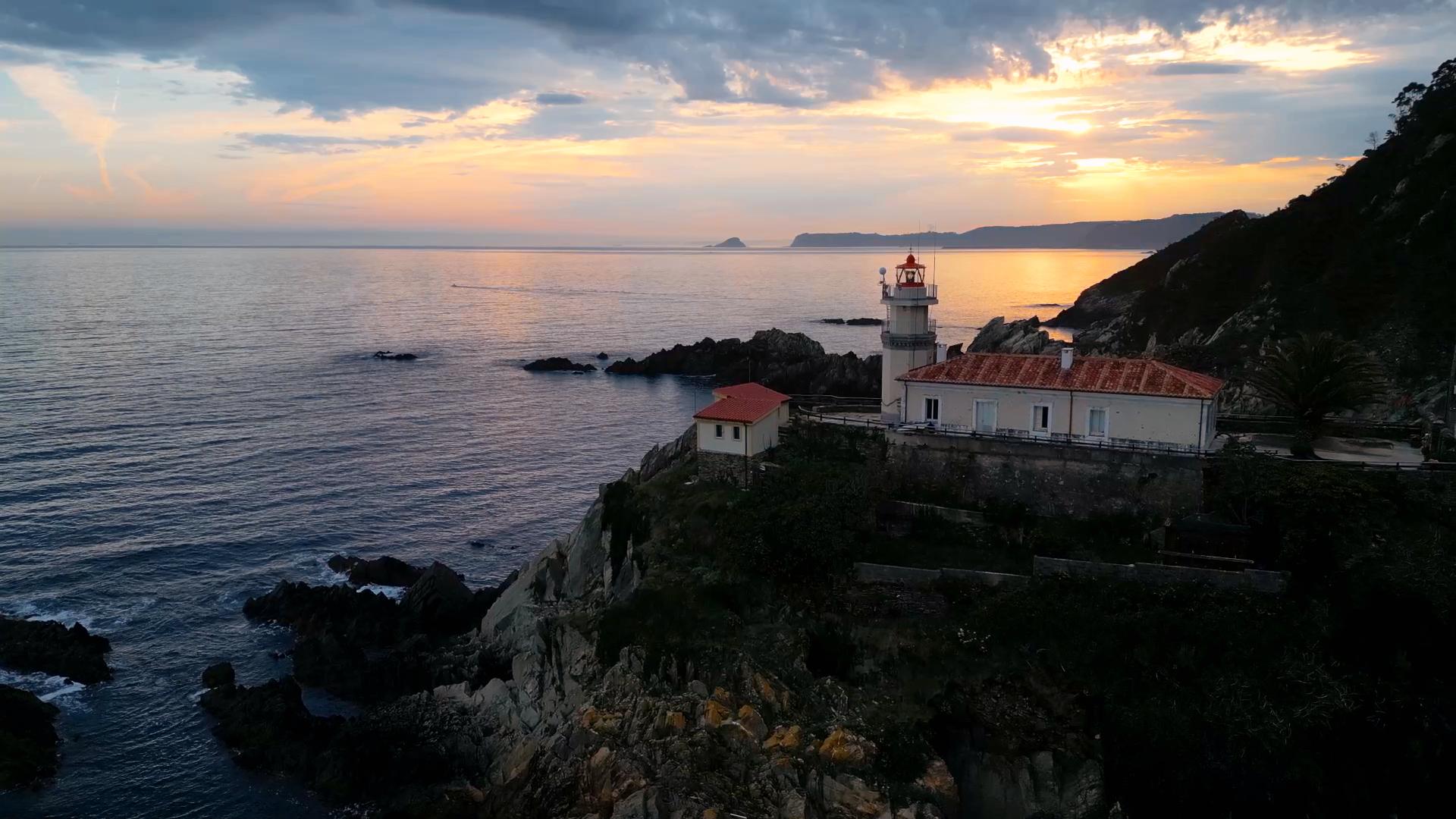 qué ver en Cudillero faro
