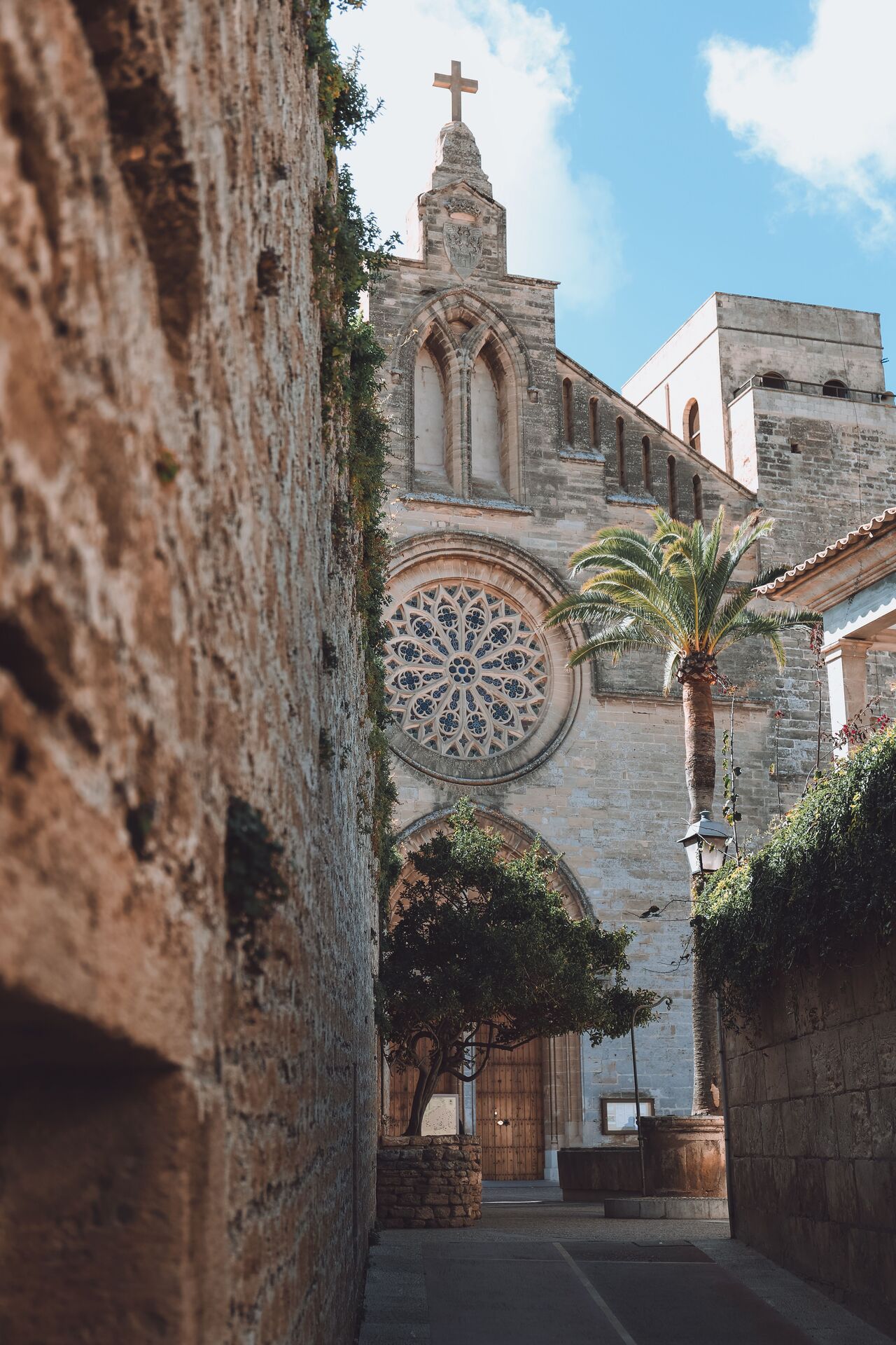 Santa Eulalia, el lado más sereno de Ibiza